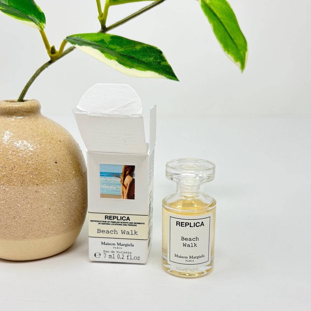 NWT REPLICA Beach Walk Perfume
